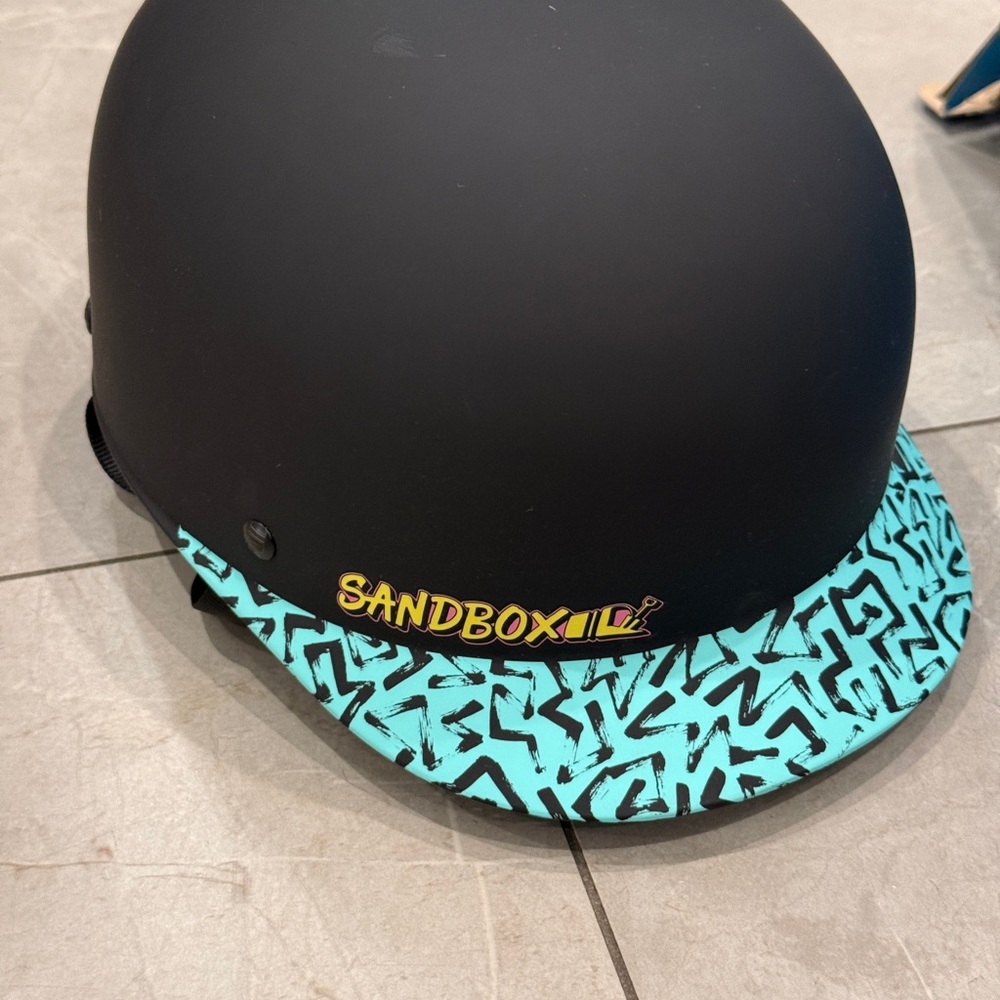NEW Sandbox Classic 2.0 Snow Helmet – Size Small (52–54 cm)